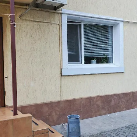 Апартаменты С Двумя Спальнями На Закрытой Территории Izmail Exterior photo
